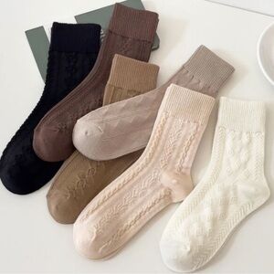 Neutral Tone Minimalist Knit Ankle Socks Set